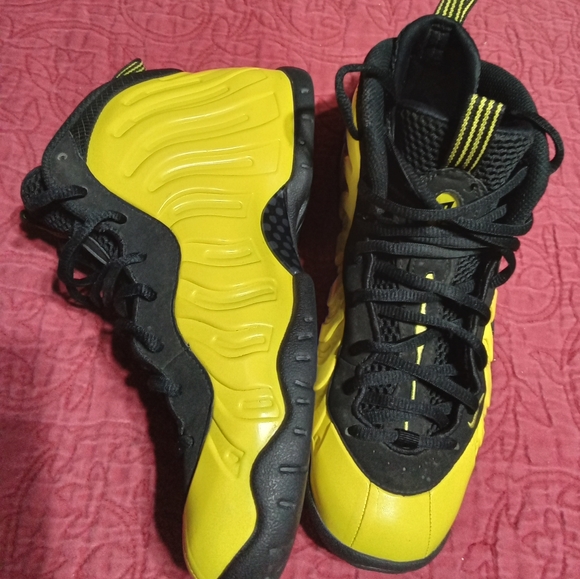 Nike Foamposite One Wu-Tang optic yellow youth size 7Y - Picture 2 of 8